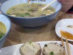 -小杨生煎(成山巴黎春天店)