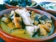 小鸡炖蘑菇-中央财经大学-食堂
