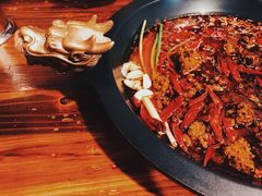 -黄潇洒老火锅(九眼桥宏济巷店)