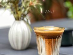 -潮一不贰·法式甜品·生日蛋糕·西式简餐(外滩店)