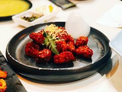 红酒泡沫牛仔粒-荟廷·晶萃(陆家嘴尚悦湾店)