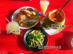 -大树下海鲜饭店