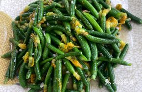 Garlic Cucumber Blossoms