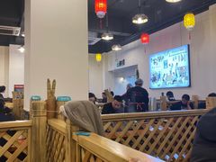 大堂-老家大锅台·地锅鸡·铁锅炖(建邺文体路店)