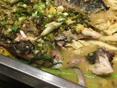 -鸣记脆皮烤鱼·海鲜烤鱼(三八广场店)