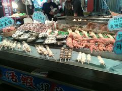 -六合夜市