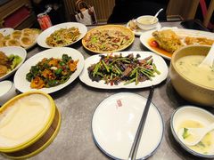 -闫府私房菜·百年鲁菜(恒隆店)