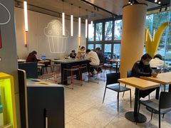 大堂-麦当劳(湖滨路店)