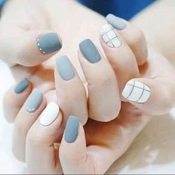 -阿噶西美甲美睫