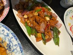 -老头儿油爆虾·知味杭州(爱琴海购物中心)