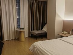 -嘻牛·温州大酒店(贵阳喷水池地铁站店)