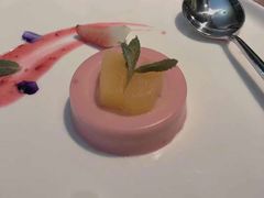 草莓布丁-香云轩·顺德菜(香云纱园林酒店店)