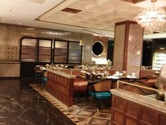 -半岛翡丽海鲜自助餐厅(观风亭店)