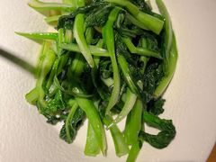 -娜仁图雅蒙古美食村(33小镇店)