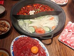 -萍姐火锅·公路夜市(武汉首店)