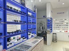 -美式眼镜·授权蔡司.依视路.尼康.豪雅.明月(南翔印象城店)