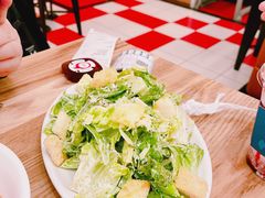 -城市大道红炉披萨烘焙坊