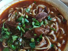 经典牛肉面-每碗面馆(新鸿安大厦店)