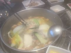 -一席地·本地鸡窝·杭帮鸡火锅(萧山银隆百货店)
