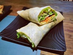 -八月美食小馆(银泰城总店)