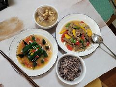 -天鹅到家·保姆月嫂育儿嫂(总店)