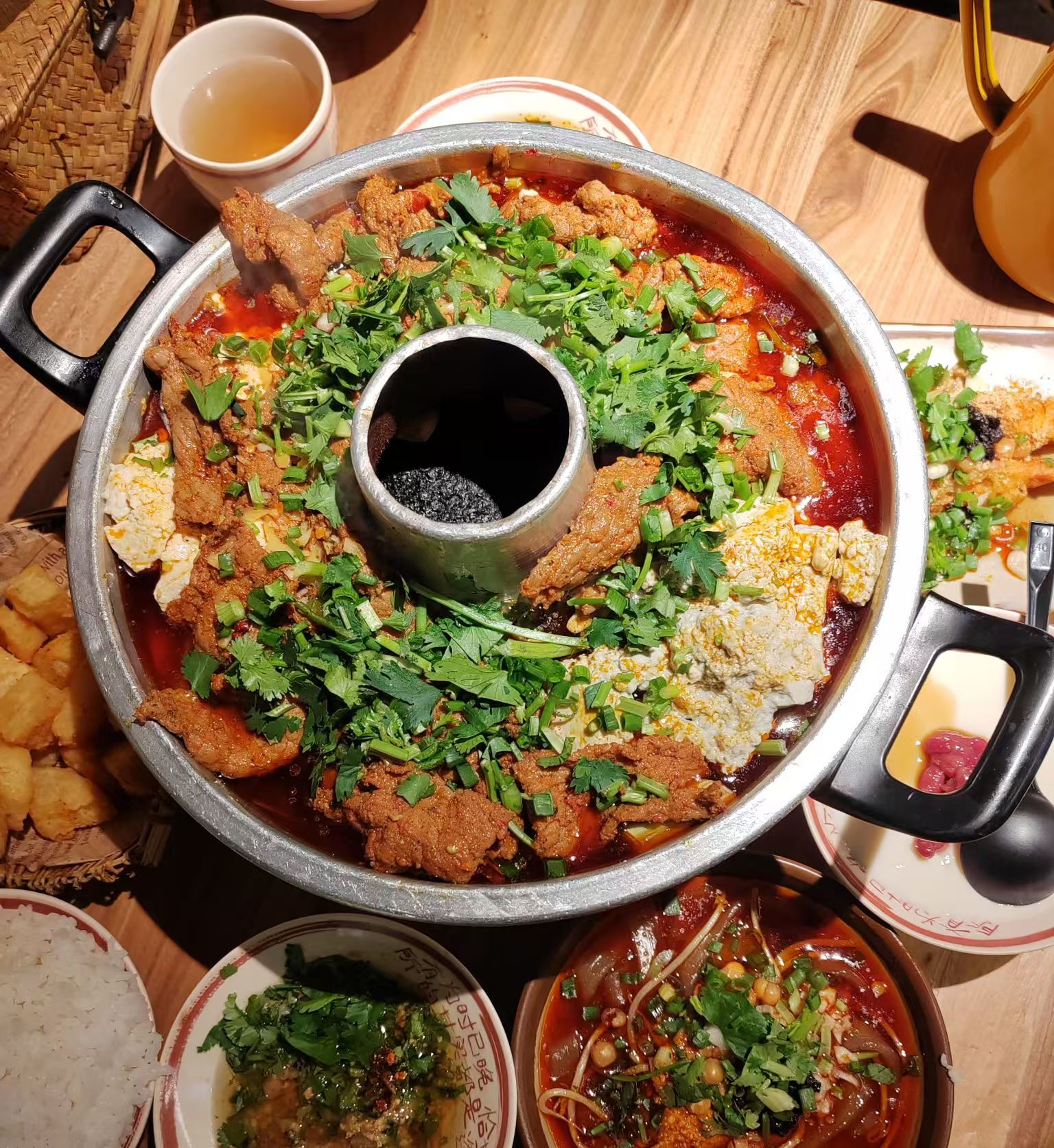 小万万做美食(小万美食视频全部)