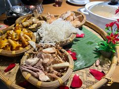 -菌彩云南野生菌火锅(万达广场店)
