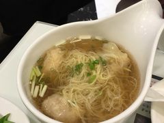 -新大咀港式茶餐厅(宝山万达店)