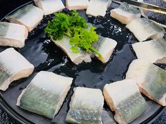 -臻牛烤肉