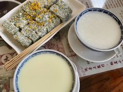 -周大娘牛乳(旧寨古村总店)