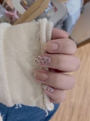 -SEE YOUNG皙有·美甲美睫·皮肤管理