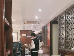 -江宴渔村·鱼鲜土菜(紫荆广场店)