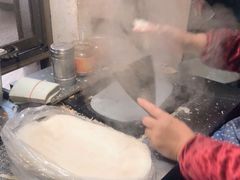 -老汪猪头肉春饼店