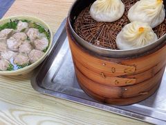 -鲁氏汤包王(长白街店)