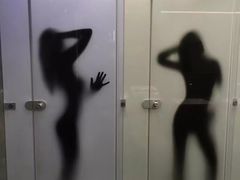 -希尔特峰