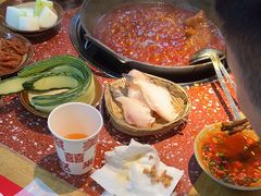 -赵美丽·重庆社区火锅·直营店(火车东站·中豪国际店)