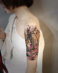 点击看大图 -刺客纹画纹身·洗纹身·穿孔饰品