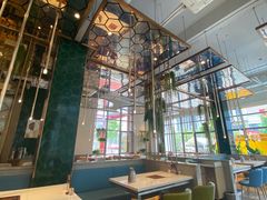 -红樱桃·欢乐餐厅(太原里店)