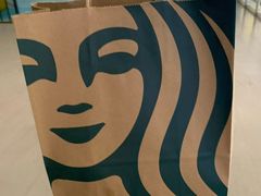 -星巴克(广州南站A18检票口楼上)