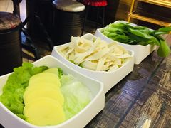 -龙虾风暴(松江店)