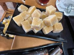 -果松木炭酸菜铜火锅·外婆参鸡汤