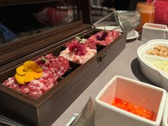 -左庭右院鲜牛肉火锅黑金店(陆家嘴中心店)