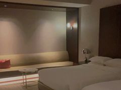 -上海龙之梦万丽酒店