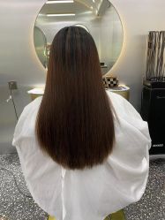 -Tloml salon