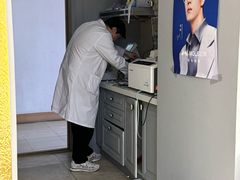 -优医视平价眼镜蔡司依视路折扣工厂店(德胜门店)