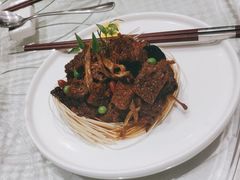 -王朝大酒店徐汇店-地面停车场