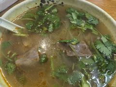 牛肉汤-黄阿姨锅贴大王(万航渡路店)