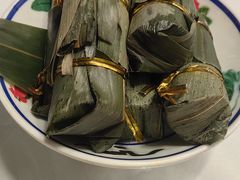 -刘姐啤酒鱼民族演艺餐厅(西街总店)