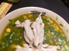-石锅苗苗鱼(武汉首店)