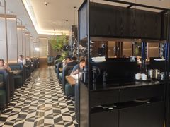 -新白鹿餐厅(滨江银泰店)